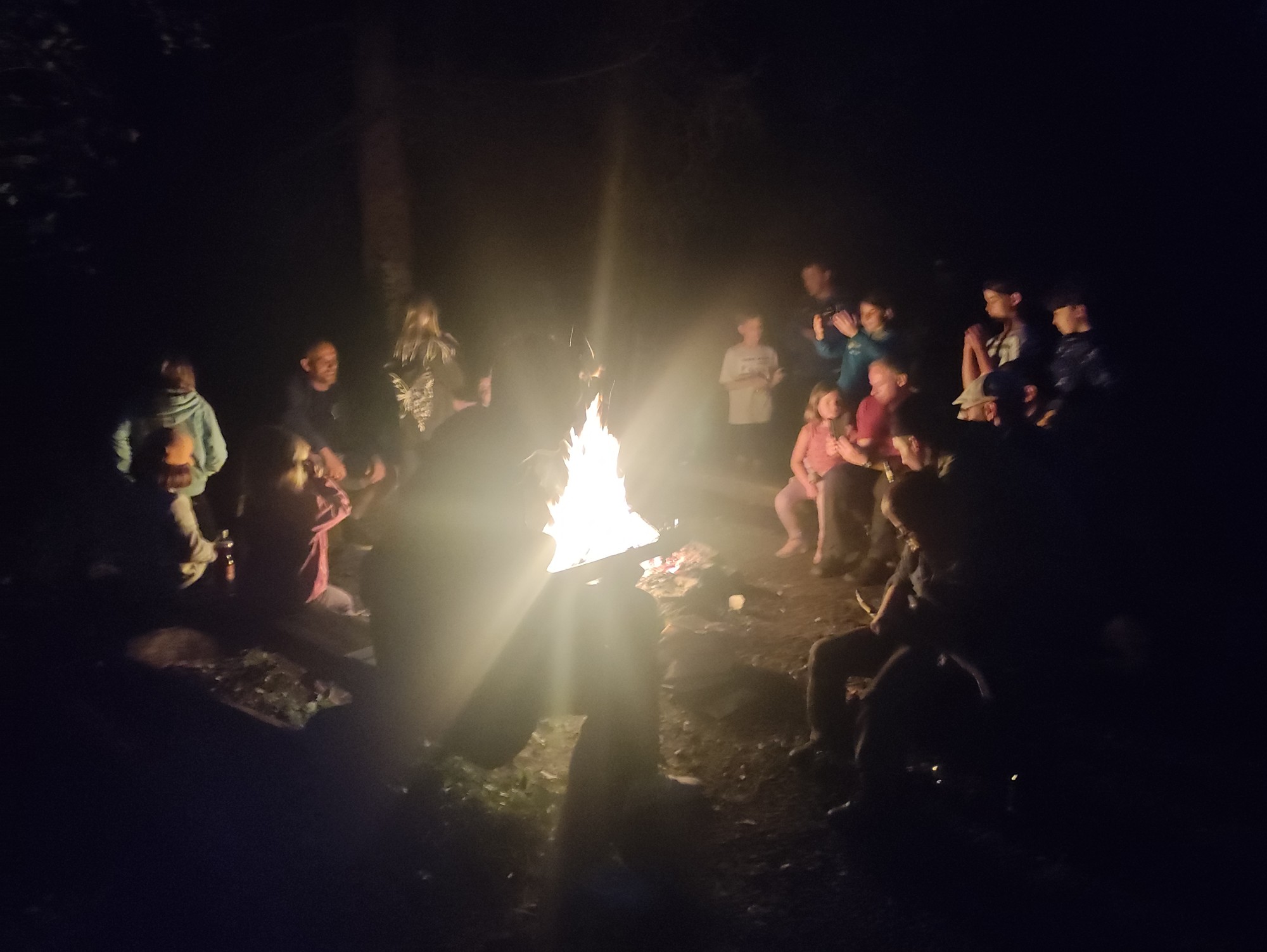 vakila 2023 lagerfeuer